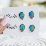 Neviseči uhani Soča kapljice zeleno modre - slika 2