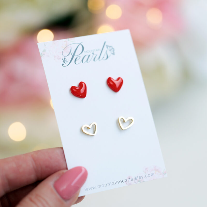 Set uhanov rdeči - zlati srčki - slika 2